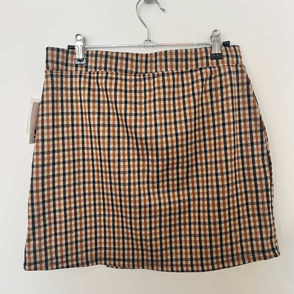 SO Orange and Black checkered A-Line skirt - Picture 2 of 2